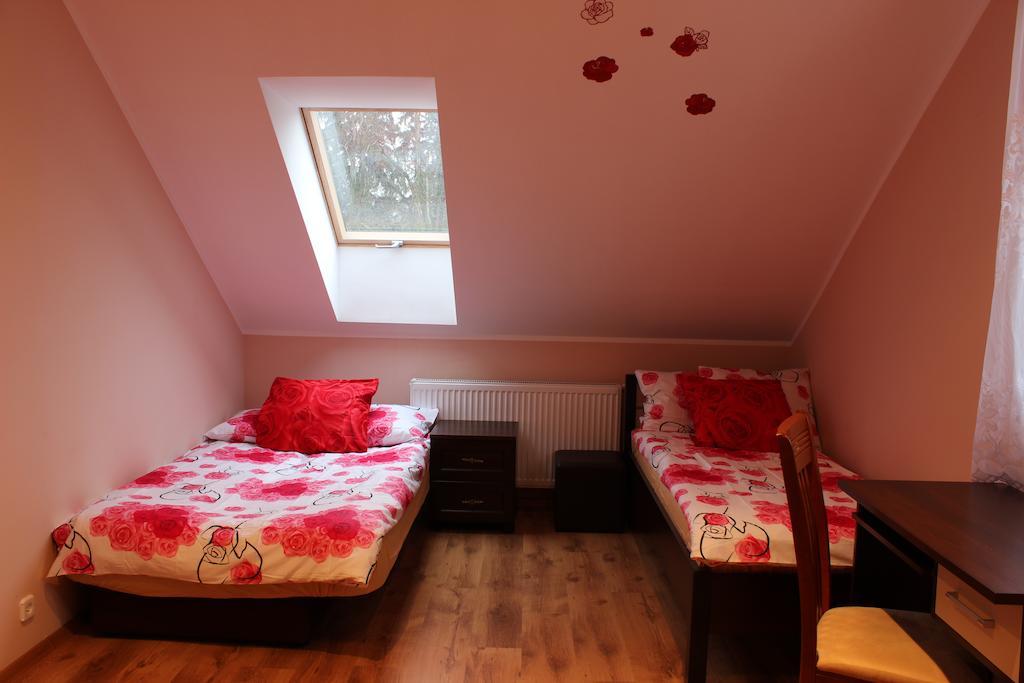 Bed and Breakfast Pensjonat Agroturystyczny Pod Modrzewiem à Florczaki Extérieur photo