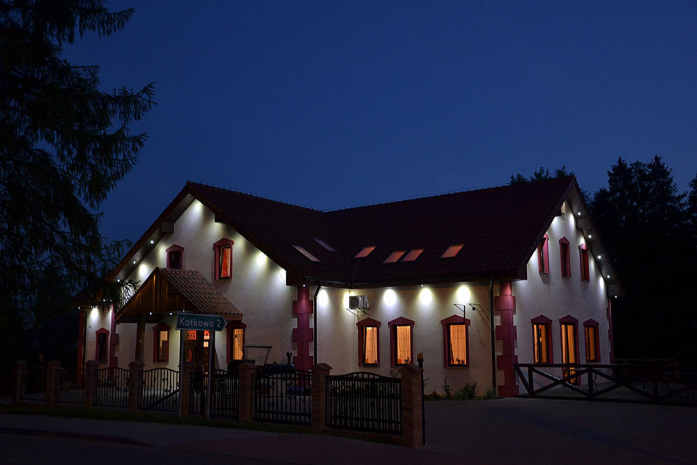 Bed and Breakfast Pensjonat Agroturystyczny Pod Modrzewiem à Florczaki Extérieur photo